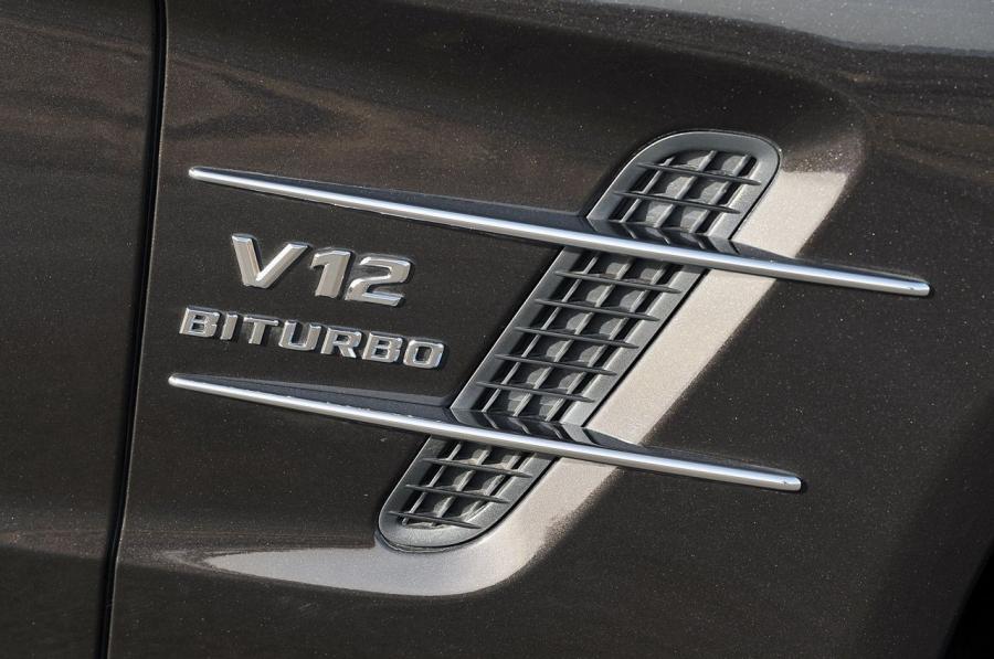  Mercedes-Benz SL65 AMG 2013 года  (фото 55 из 76)